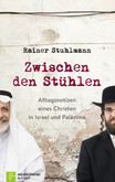 Zwischen den Stühlen Zwischen den Stühlen